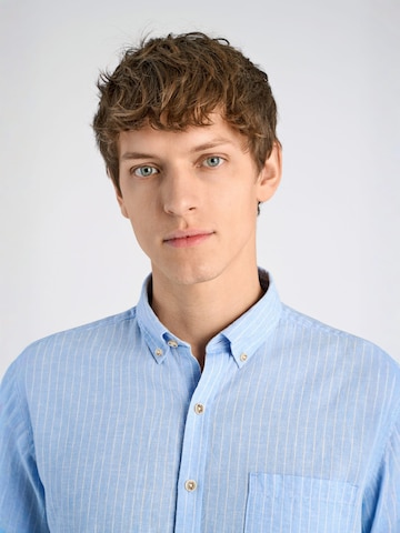 Coupe regular Chemise Lindbergh en bleu