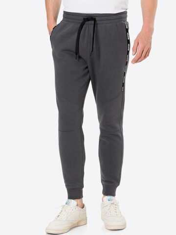 Tapered Pantaloni di HOLLISTER in grigio: frontale