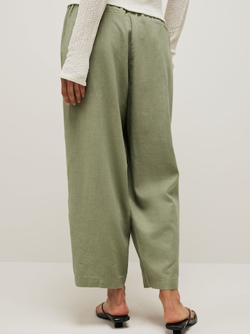 Next Loosefit Broek in Groen