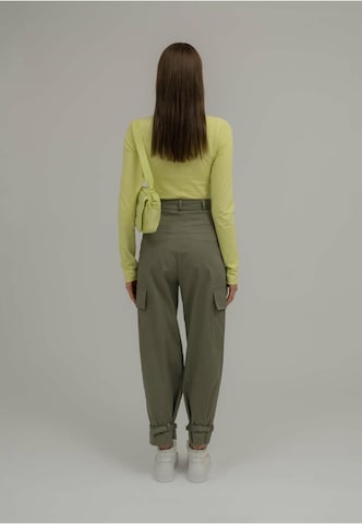 OH APRIL Tapered Hose 'Saara' in Grün