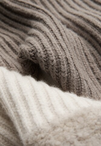 STREET ONE Scarf in Beige