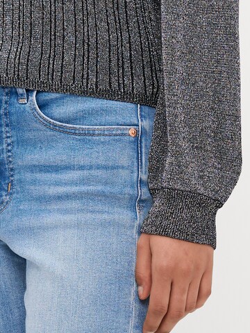 Vero Moda Petite Sweter 'VMTALIA' w kolorze czarny