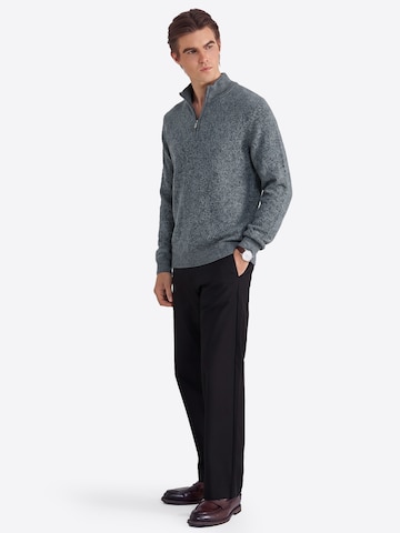 Vantory Sweater in Blue