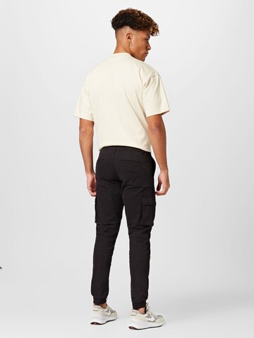 Only & Sons Tapered Cargo trousers in Green