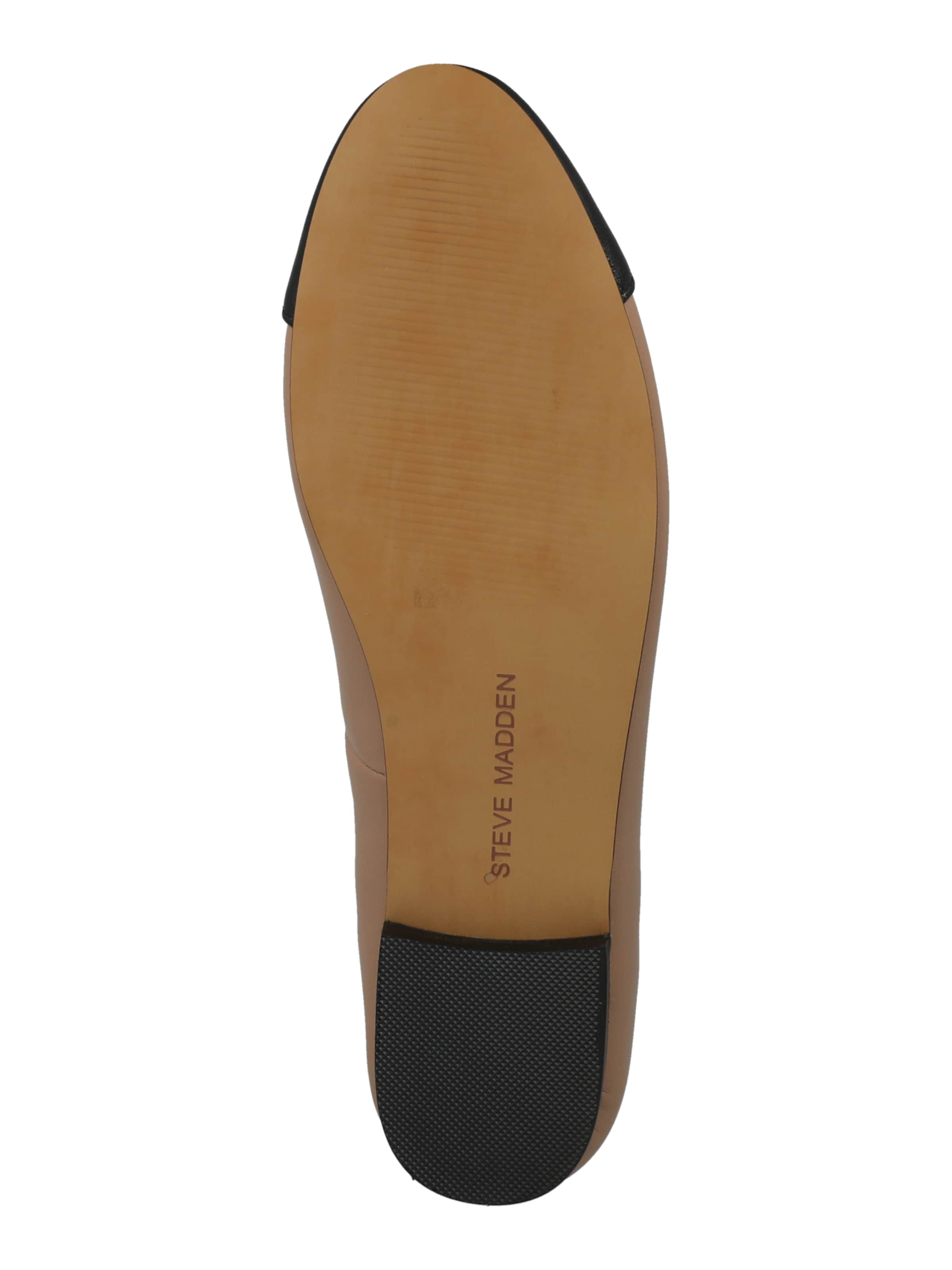 STEVE MADDEN Ballerina 'ELLISON' in Beige