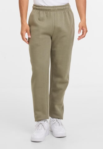 Effilé Pantalon 'Essential' Urban Classics en vert : devant