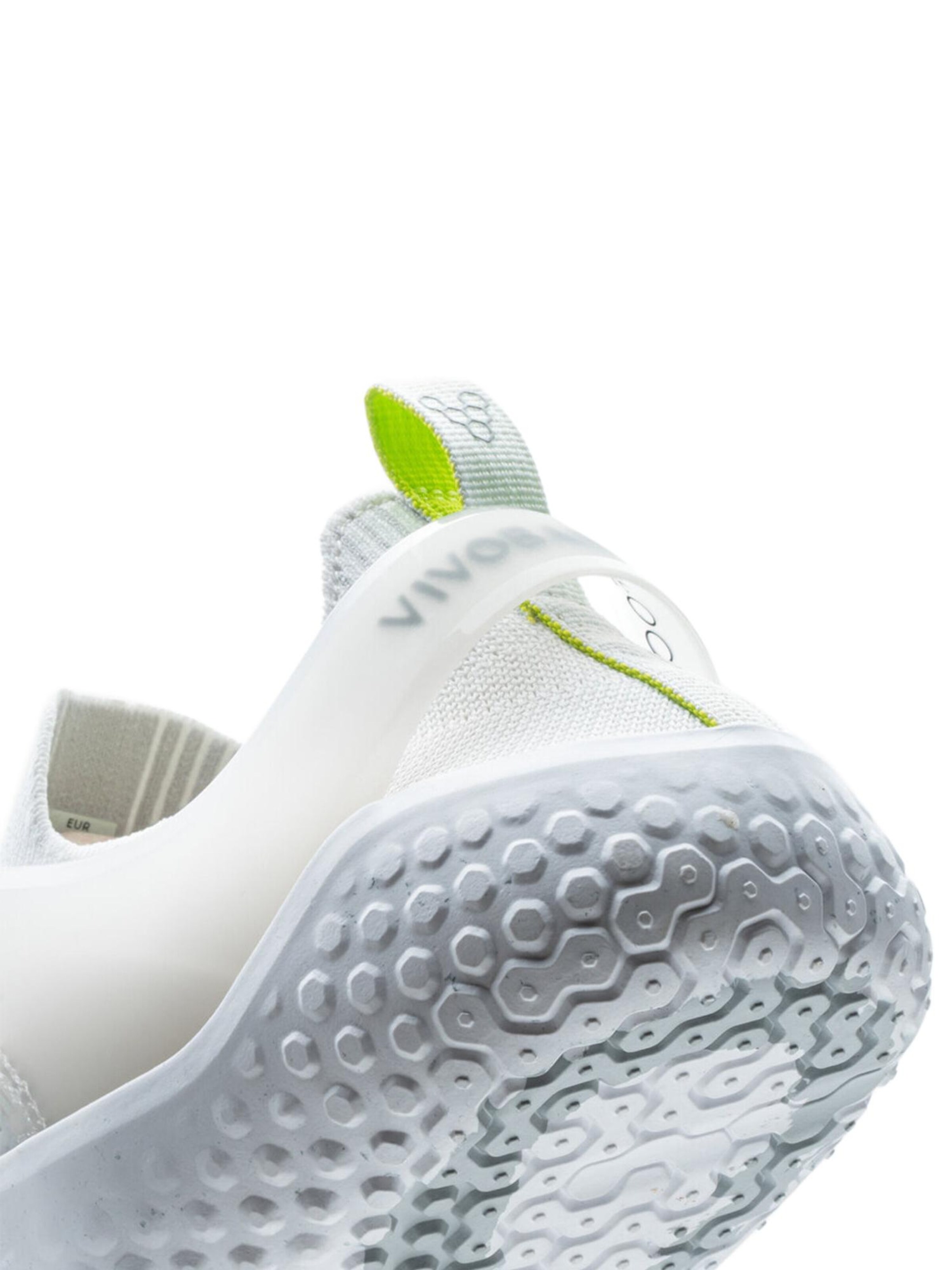 Vivo Barefoot Low shoe 'MOTUS STRENGTH' in White