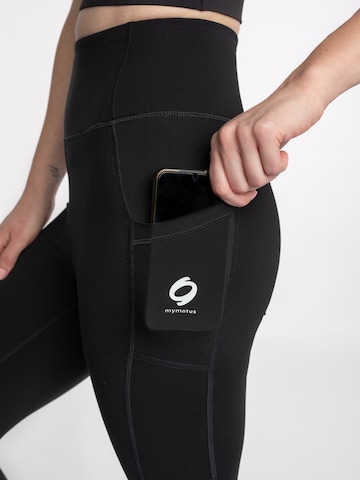 mymotus Skinny Workout Pants in Black