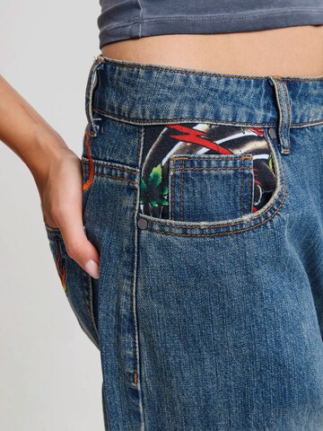 Ed Hardy Loose fit Jeans 'Kriechender Drache' in Blue