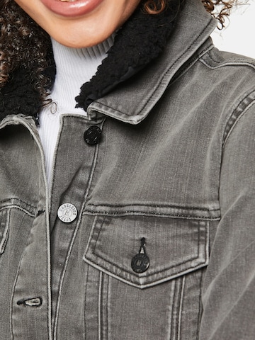 MADELEINE Jacke in Grau