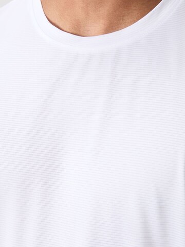 T-Shirt fonctionnel Tommy Life en blanc