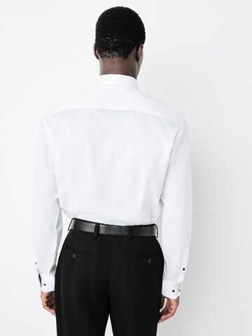 Next Regular Fit Hemd in Weiß