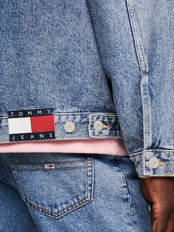 Tommy Jeans Prehodna jakna | modra barva