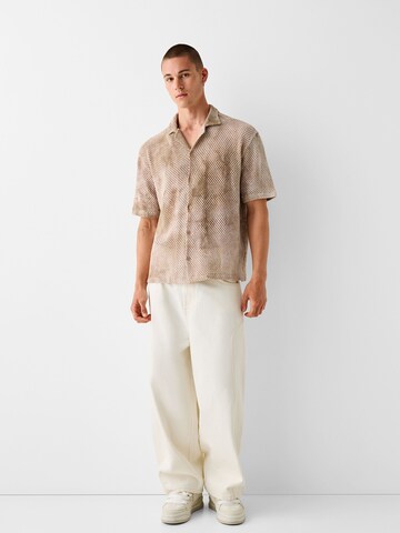 Bershka Comfort Fit Hemd in Braun
