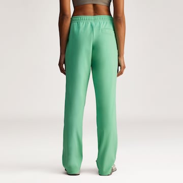 Regular Pantalon de sport ADIDAS BY STELLA MCCARTNEY en vert