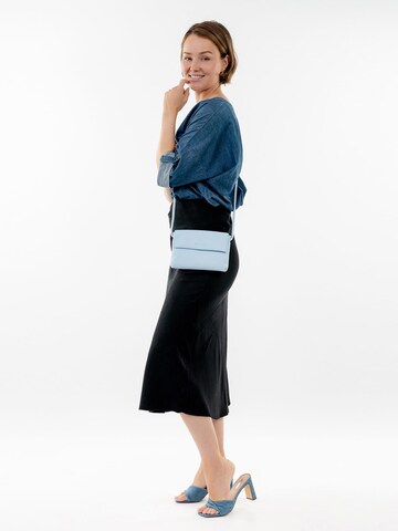 Emily & Noah Crossbody Bag 'Emma' in Blue