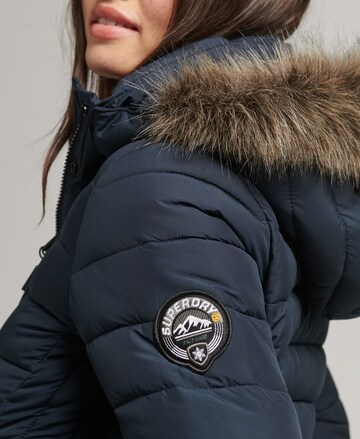 Superdry Jacke in Blau