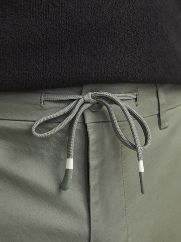 JACK & JONES Slimfit Chino kalhoty 'MARCO SUNNY' – šedá