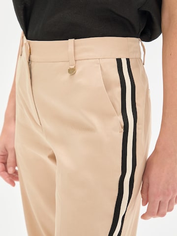 Effilé Pantalon Lola Casademunt en beige
