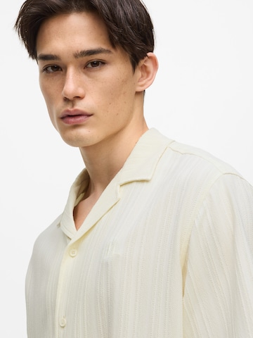 Karl Lagerfeld Comfort fit Button Up Shirt in Beige