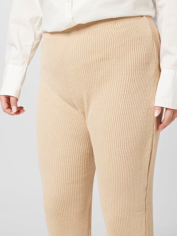 Regular Pantalon Dorothy Perkins Curve en beige