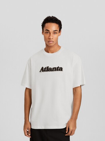 T-Shirt Bershka en blanc : devant