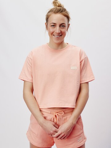 FCBM T-shirt 'Cara' i rosa: framsida