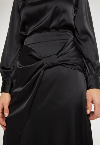 usha BLACK LABEL - Falda en negro