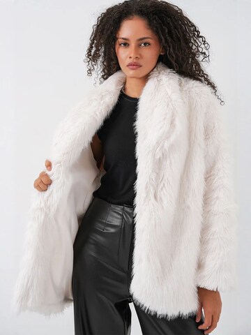 Bigdart Winter Coat in White