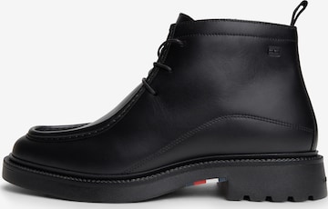 TOMMY HILFIGER Chukka Boots 'Corporate' in Schwarz: Vorderseite