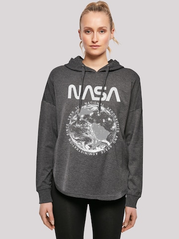 F4NT4STIC Sweatshirt 'NASA Planet Earth' in Grijs: voorkant