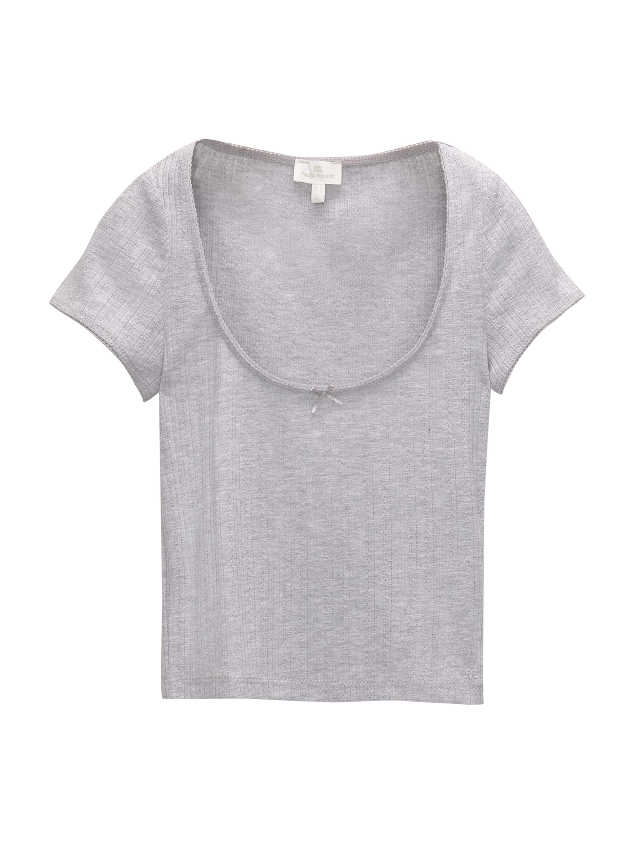 Pull&Bear T-Shirt in Grau: Vorderseite