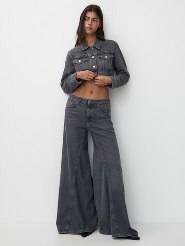 Wide Leg Jean Pull&Bear en gris