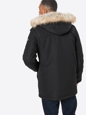 Tommy Jeans Regular fit Téli parka - fekete