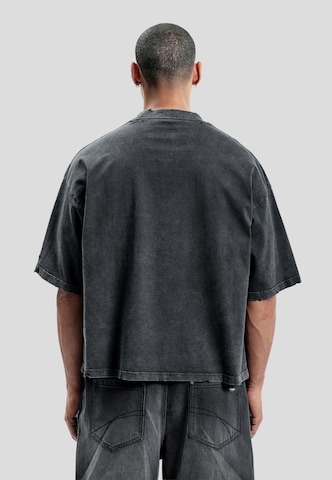 FAVELA T-Shirt in Schwarz