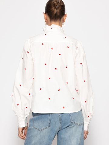 SASSYCLASSY Blouse in White
