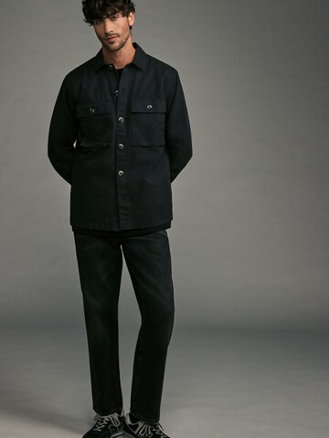 Coupe regular Chemise Next en noir