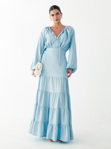 Willa Jurk 'Golden' in Blauw: voorkant