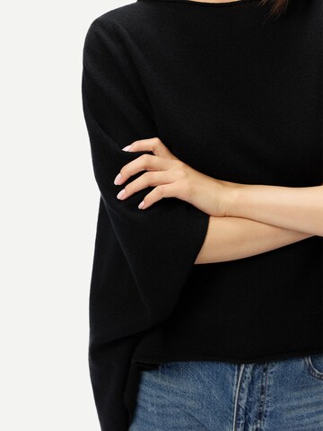 GOBI Cashmere Sveter 'Women's Timeless Knitted Poncho' - Čierna