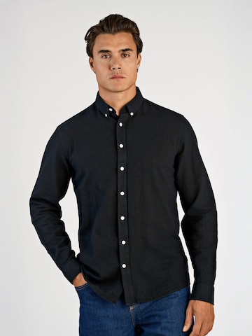 Coupe regular Chemise Lindbergh en noir