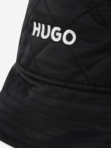 HUGO Red Hat in Black