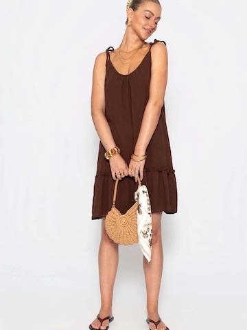 SASSYCLASSY Dress in Brown