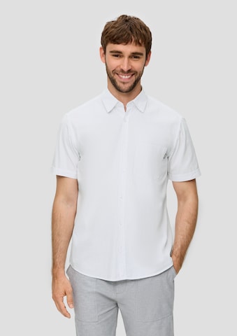 Coupe regular Chemise s.Oliver en blanc : devant