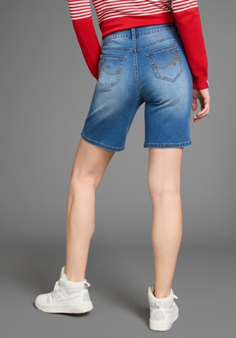 KangaROOS Regular Shorts in Blau