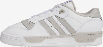 Baskets basses 'Rivalry' ADIDAS ORIGINALS en gris : devant