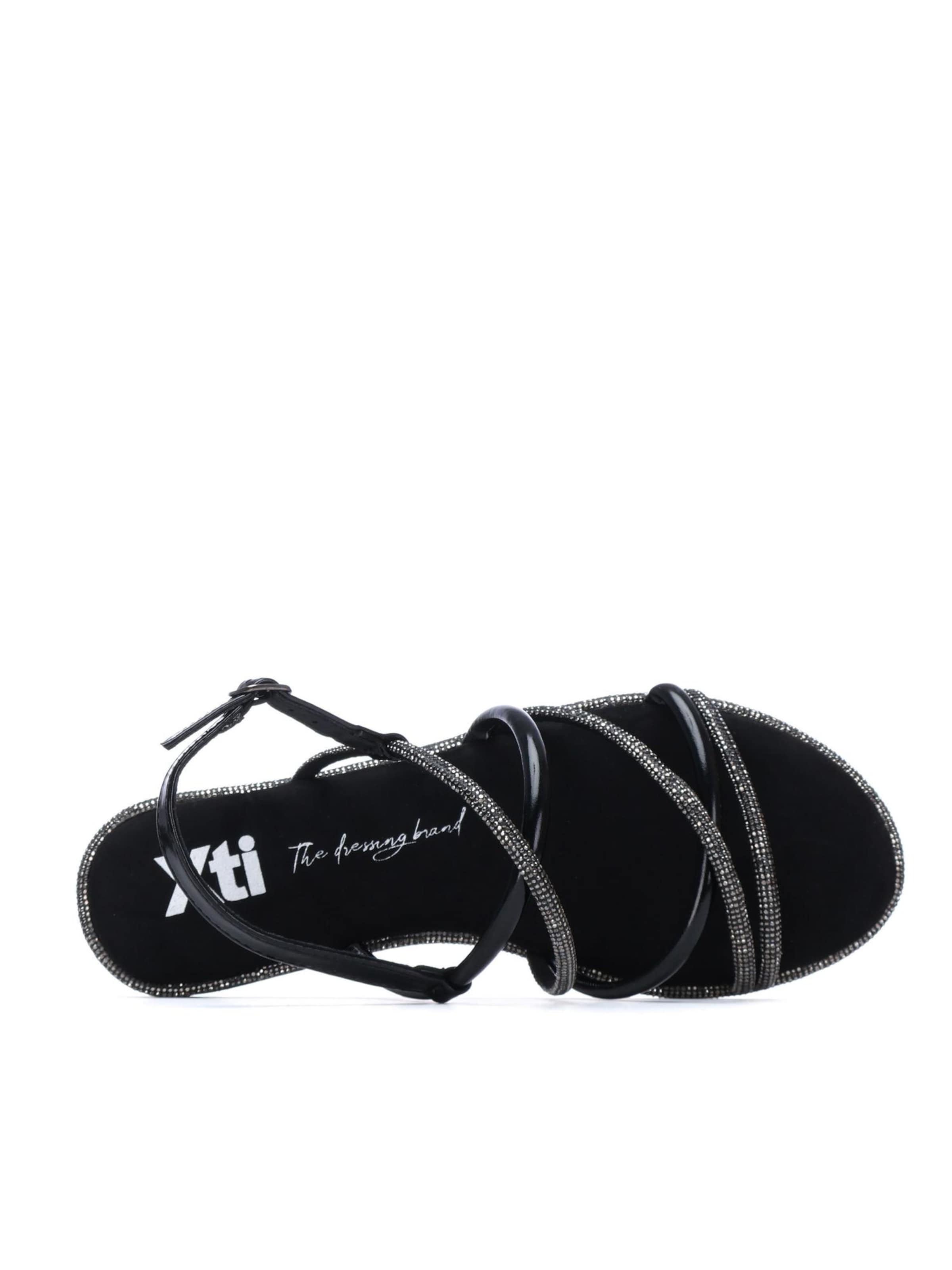 Xti Sandals in Black
