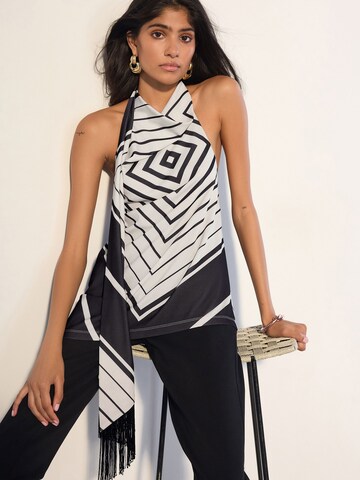 Next Top in Black