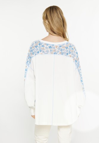 T-shirt 'Fashion Look' Usha en blanc