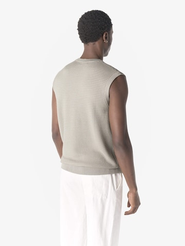 KOROSHI Neulepaita värissä vihreä