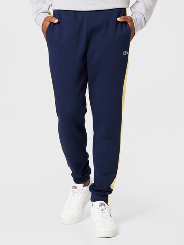 LACOSTE Tapered Broek in Blauw: voorkant